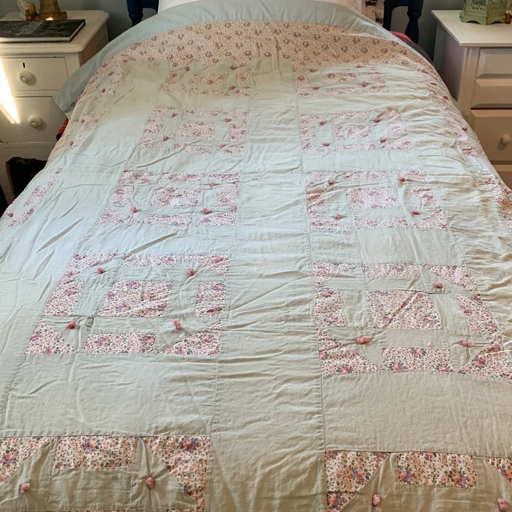 Vintage handmade quilt